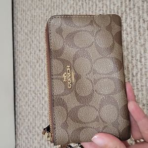 Coach double zipper wrist purse